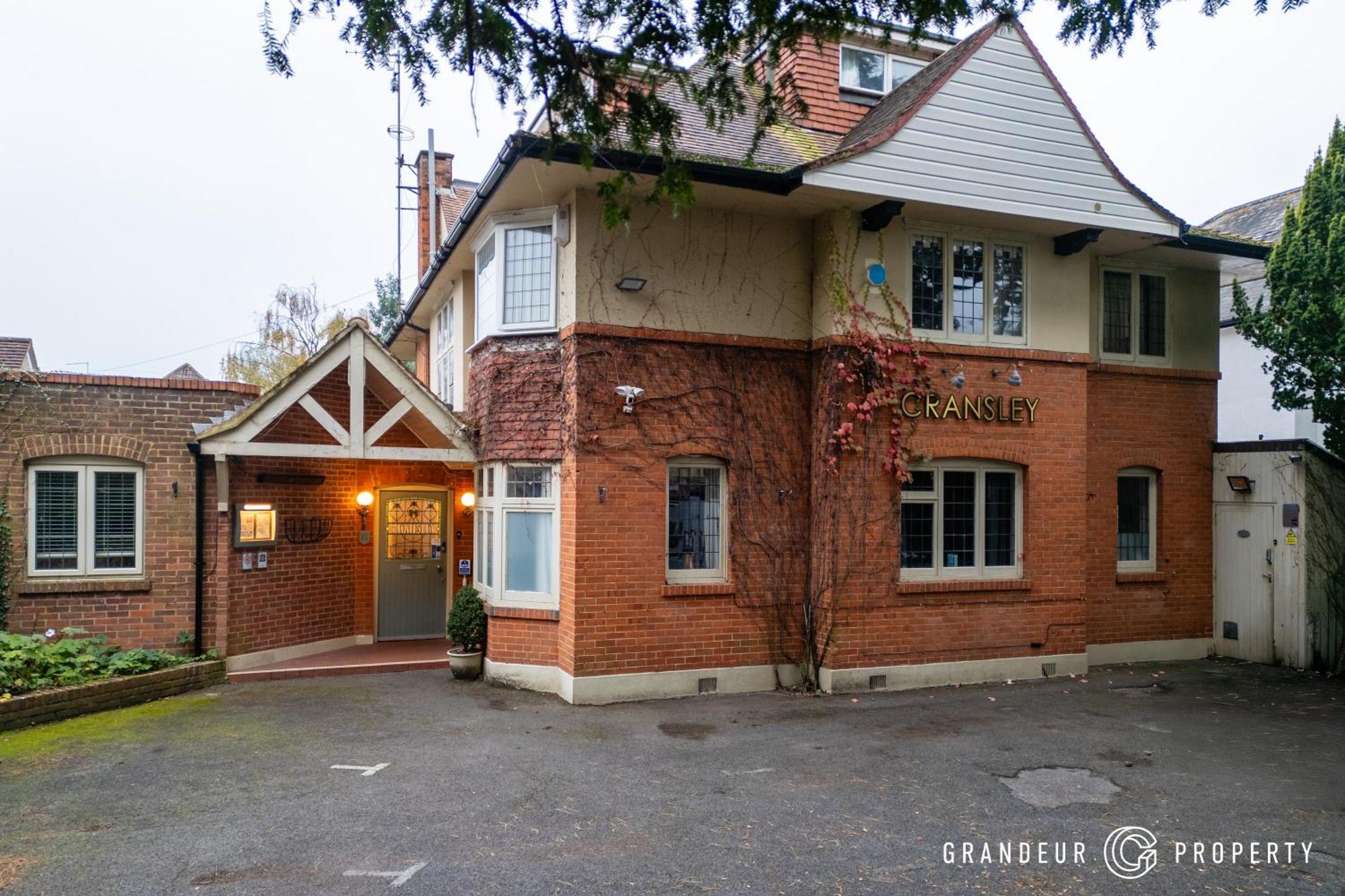 The Cransley By Grandeur Property Борнмут Экстерьер фото